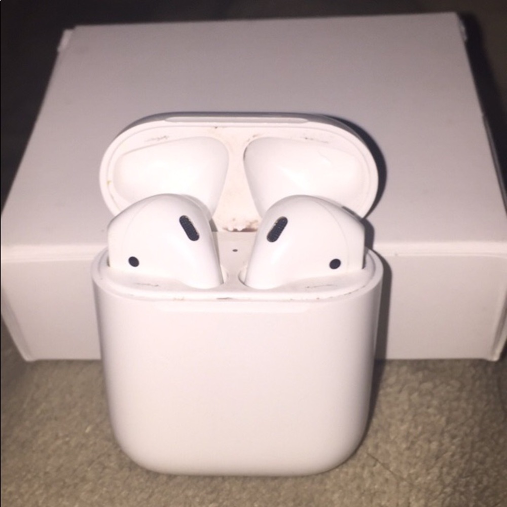 apple airpods